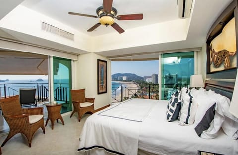 Bay View Grand Residencial Apartment in Ixtapa Zihuatanejo