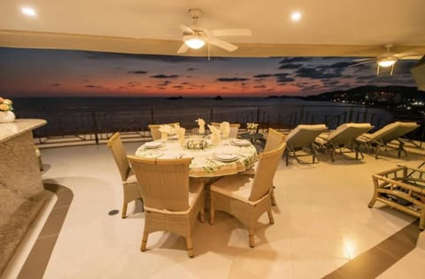 Bay View Grand Residencial Apartment in Ixtapa Zihuatanejo