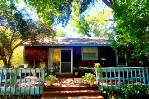 Secret Oasis in Sacramento! House in Arden-Arcade