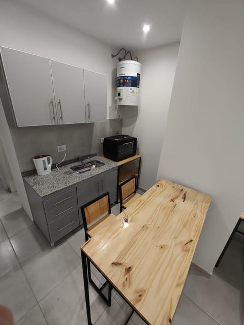 Kitchen or kitchenette, Dining area, stove