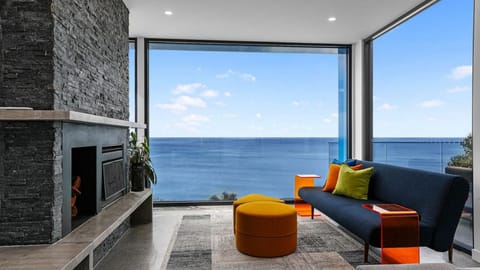 Living room, Sea view