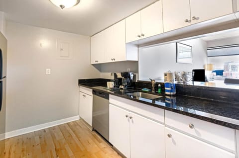 Spacious Apt Downtown - BIL-1503 Appartement in Stamford