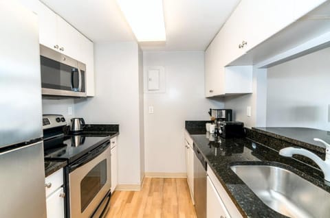 Comfy Apt Downtown - BIL-709 Apartamento in Stamford