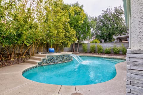 Garden view, Pool view, Swimming pool, Swimming pool