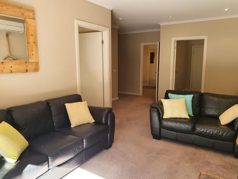 Luxury 3 Bedroom Townhouse Appartement in Shepparton