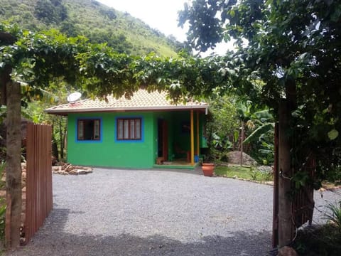 chalé Santo Expedito House in Sao Jose dos Campos