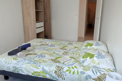 Appartement T4 spacieux proche toutes commodités Apartment in Saint-Herblain