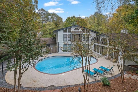 Luxury 7br Buckhead Oasis Wpool,gameroom&firepit House in Buckhead