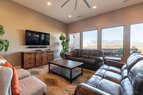 TV and multimedia, View (from property/room), Living room, Seating area