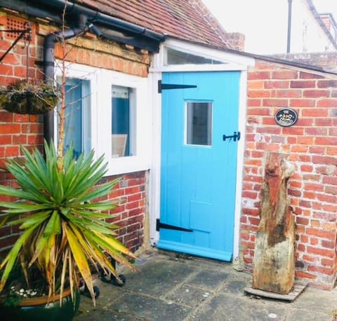 Gloucester Cottage House in Bosham