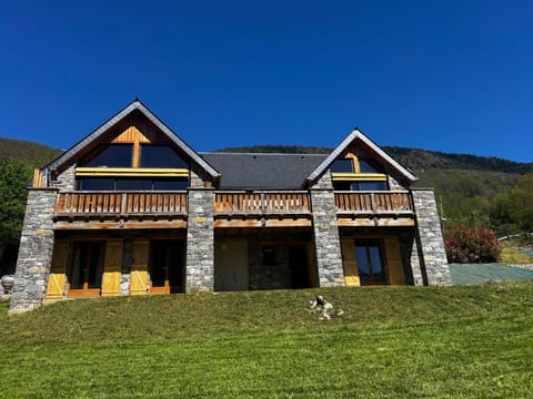 Chalet Crystal by Carlon Luxury Rentals Chalet in Saint-Lary-Soulan