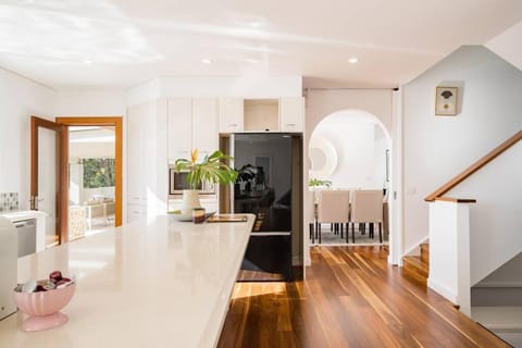 Sea La Vie at Bayview - 'paradise by the sea' Villa in Pittwater Council