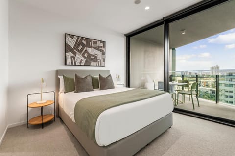 Kangaroo Point Apartment by Urban Rest Apartment in Kangaroo Point