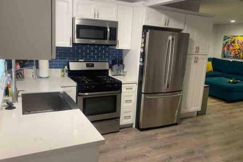 Renovated 3 Bedroom by Downtown House in National City