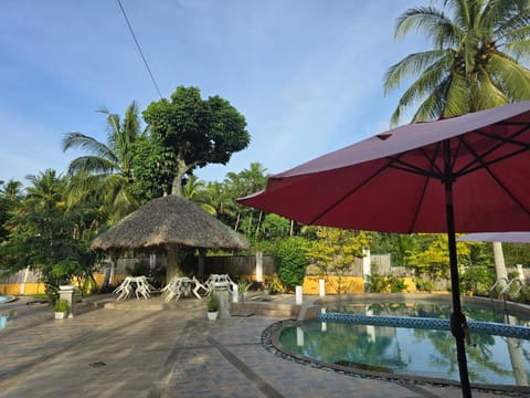 Lolo Eyong's Farm Retreat and Resort Villa in Bicol