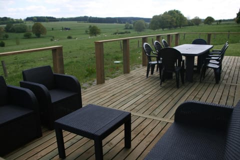 Entre Sève Et Ciel House in Wallonia, Belgium