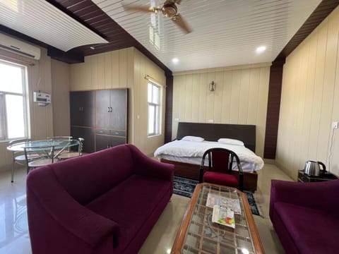 Hotel Shiva Residency Hotel in Uttarakhand