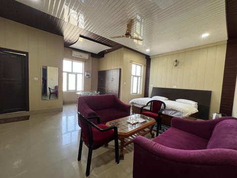 Hotel Shiva Residency Hotel in Uttarakhand