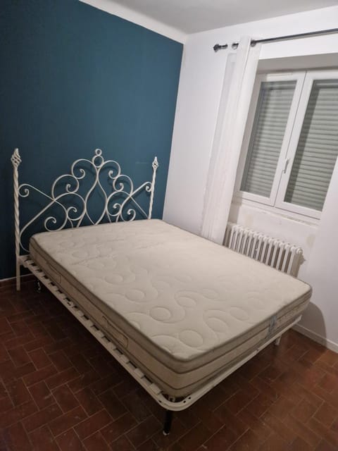 Une chambre Bed and Breakfast in Sorgues