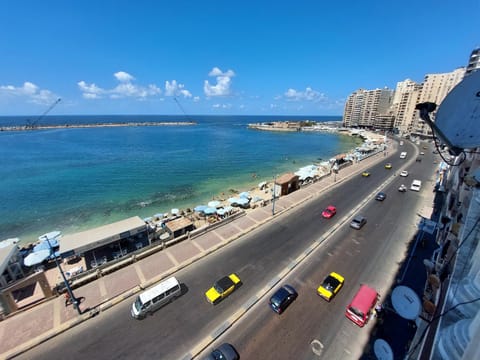 Neighbourhood, Natural landscape, Beach, Sea view, Location