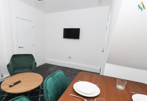 Essex Lodge - TSAC Apartment in Middlesbrough