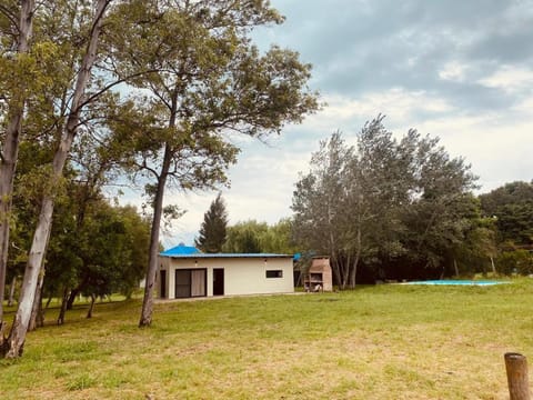 Sudestada House in Concepción del Uruguay