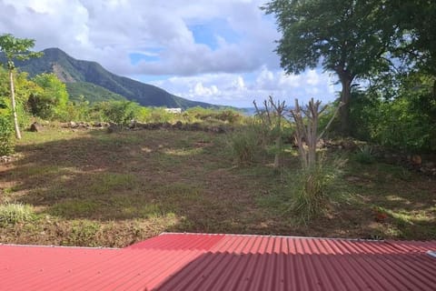 Maison créole Marguerite Rose Casa in Basse-Terre, Guadeloupe