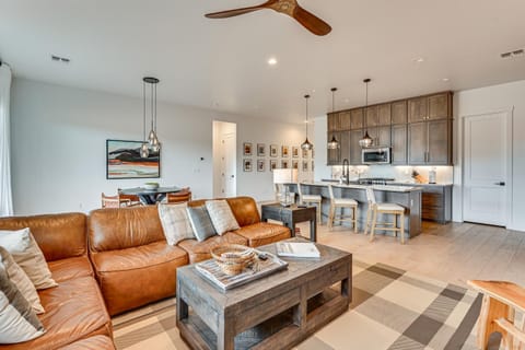 Large Patio at Peaceful Desert Home in Flagstaff! House in Flagstaff