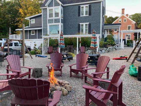 Patio, Seating area