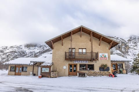 Property building, Natural landscape, Winter, Mountain view