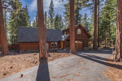 Property building, Day, Natural landscape