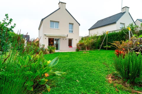 Property building, Garden view