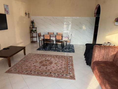 Homestay Cikgu Siti teluk intan House in Perak Tengah District