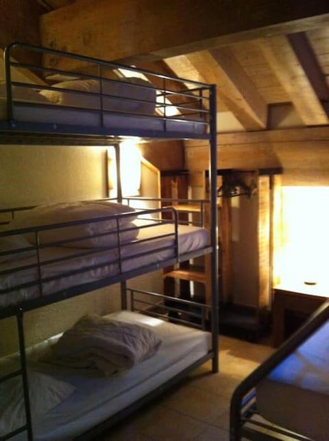 Bed, Photo of the whole room, Bedroom, bunk bed