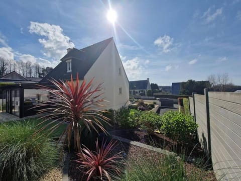 Property building, Garden view