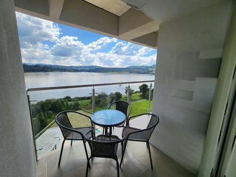 Increíble apartamento con vista panorámica al lago Sochagota Apartment in Paipa