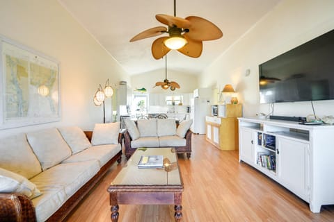 Decks, Patio and Dock Coastal Ocean Isle Beach Home Casa in Ocean Isle Beach