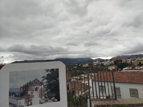 Nearby landmark, Day, Natural landscape, City view, Mountain view