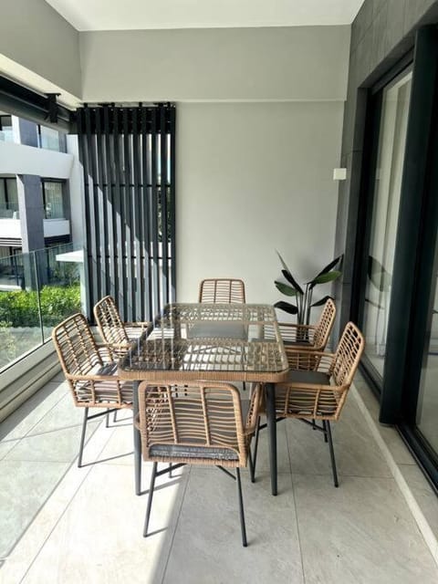 Patio, Day, View (from property/room), Balcony/Terrace, Seating area, Dining area