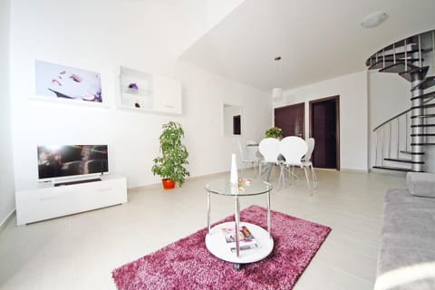 Apartments Du Lux Condominio in Dubrovnik-Neretva County