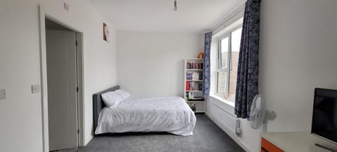 Stretford Townhouse Bedroom Vacation rental in Stretford