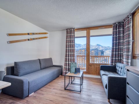 Appart rénové à Val Thorens, proche pistes, 6 pers, WIFI, parking - FR-1-640-70 Appartamento in Val Thorens