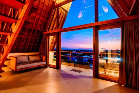 Natural landscape, View (from property/room), Balcony/Terrace, Living room, Seating area