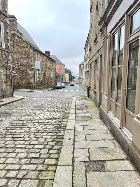 Property building, Neighbourhood, Street view