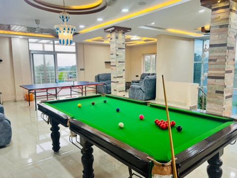 Billiard, Billiard, Game Room, Game Room, Living room, Seating area