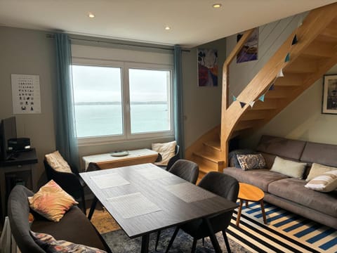 Panorama Apartment in Douarnenez