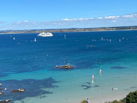 Panorama Apartment in Douarnenez