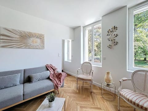 T3 avec charme et verdure en centre-ville Apartment in Bourgoin-Jallieu