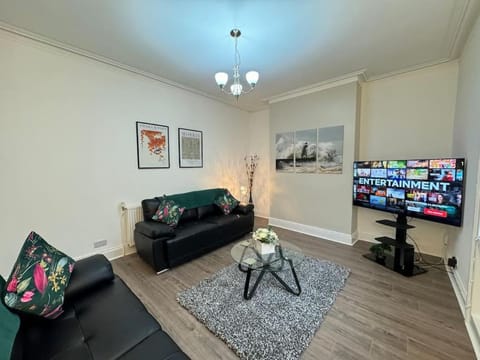 Tynemouth Haven, Luxurious three bed family home House in North Shields