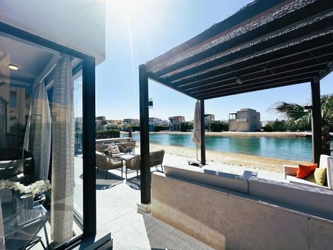 Luminous 4BR Villa, Free Pool & Lagoon Access At Gouna Villa in Hurghada